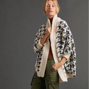Anthropologie Mave Houndstooth sweater